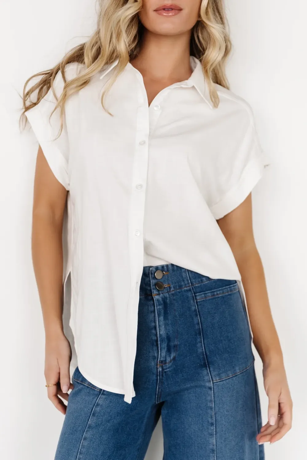 Simple And Comfortable Breathable Shirt