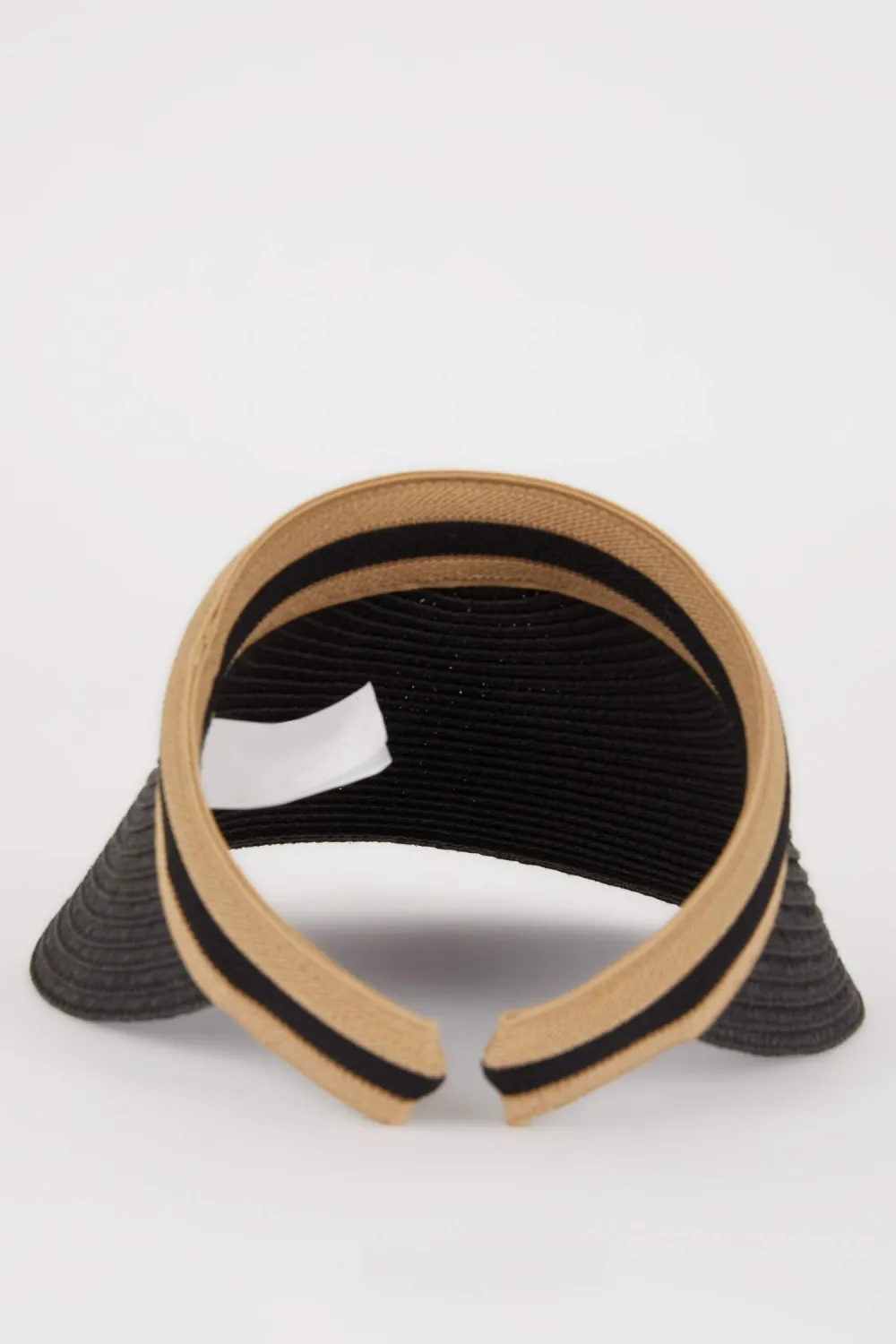 Sand vacation-style woven hat