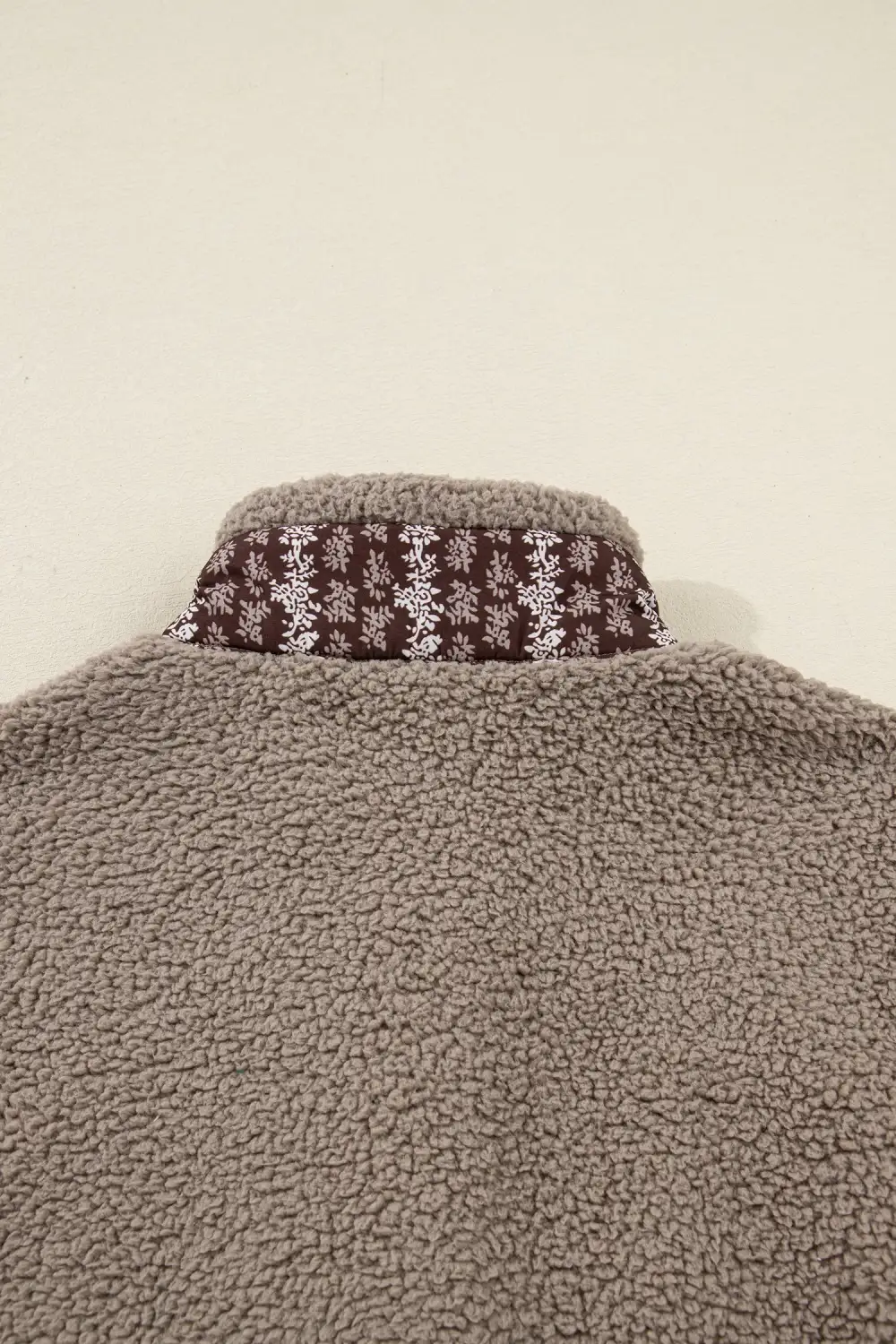 Side Bows Sherpa Vest