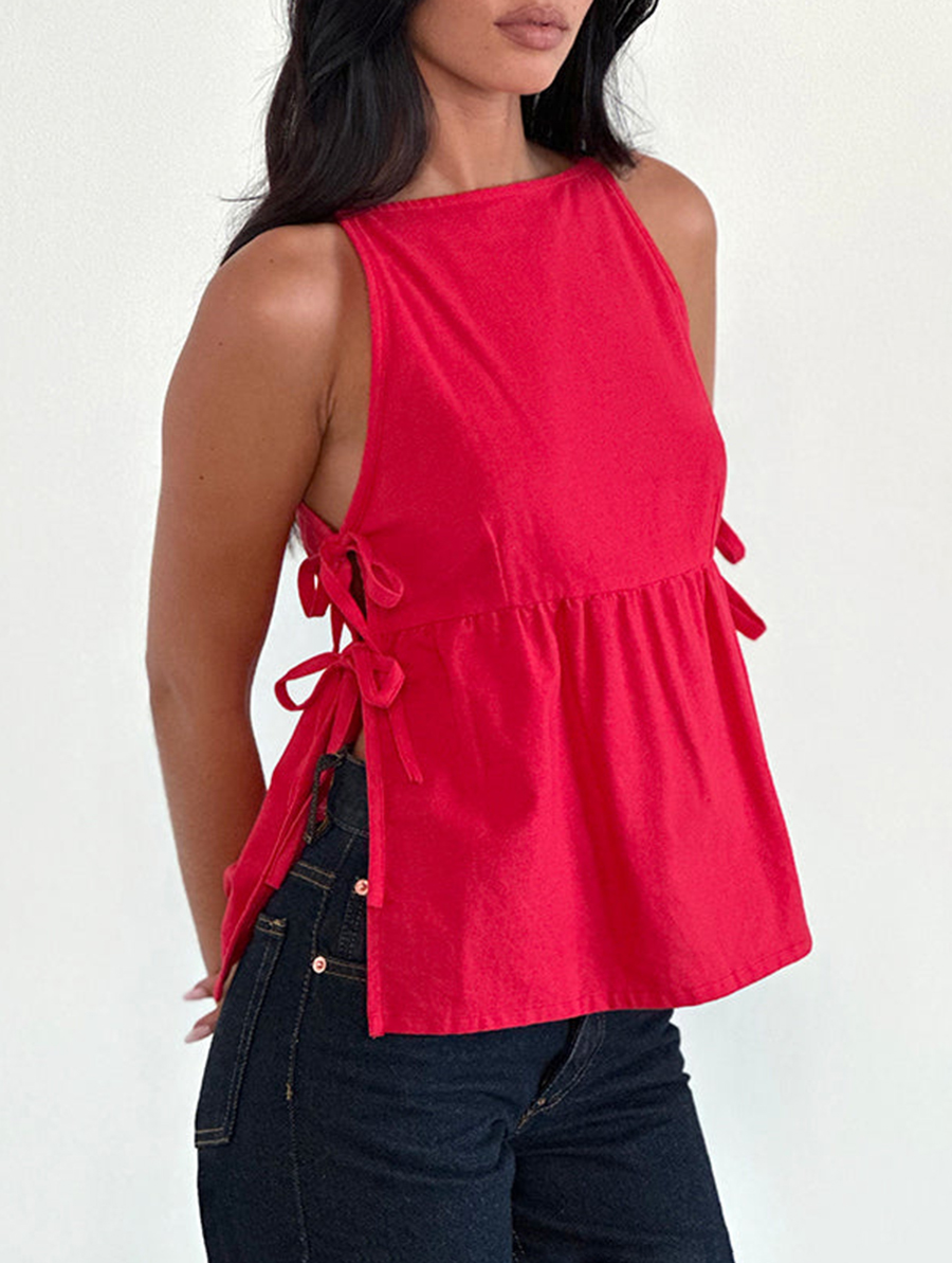 Tie Side Sleeveless Top In Tango Red