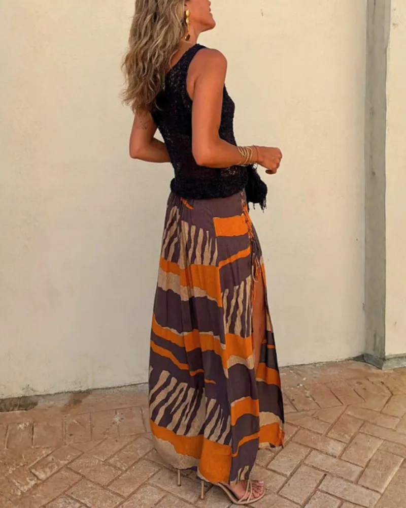 Side Slit Colorblock Skirt