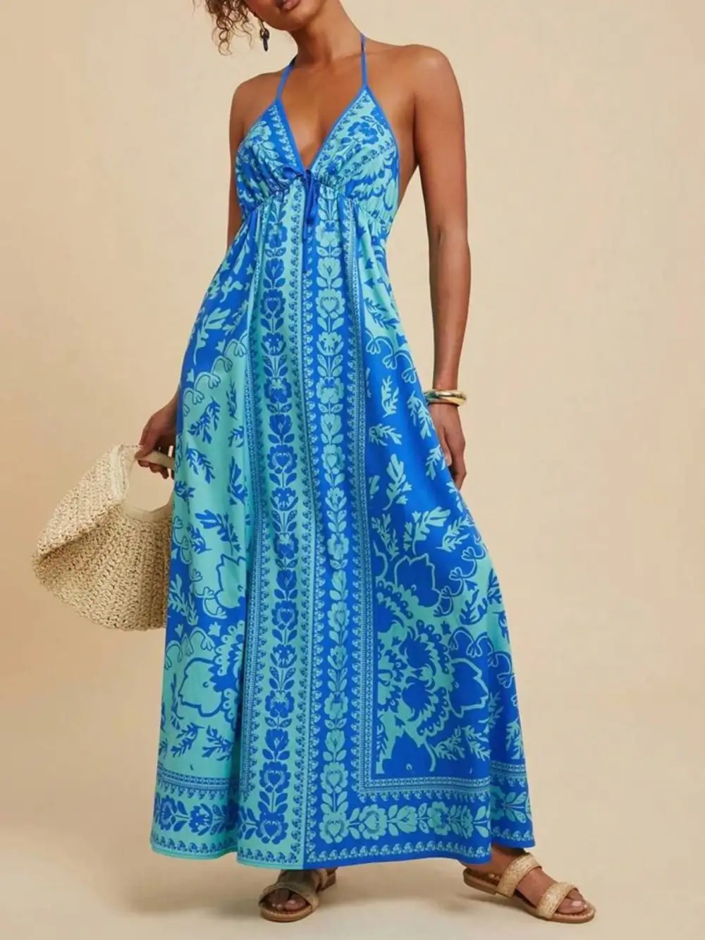 Balanced Detail Floral Printed Maxi Dress