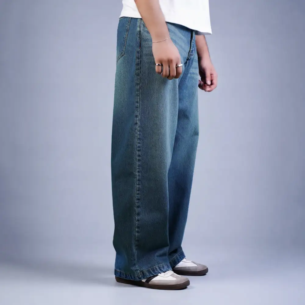 Men's Whiskered Baggy Stretch Denim Jeans