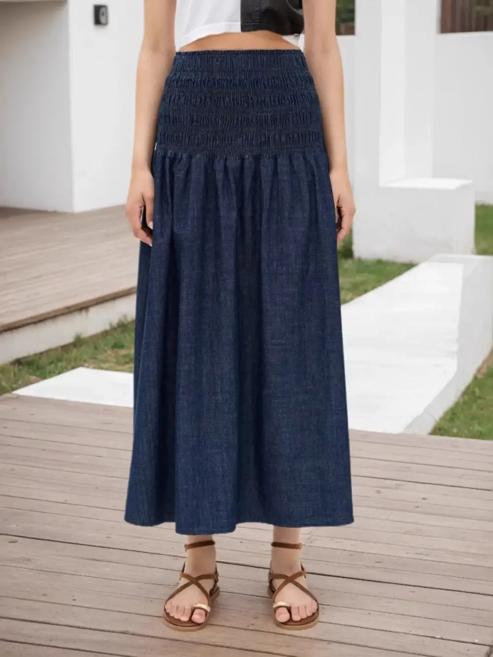 Fitted Smocked Elastic Skirt
