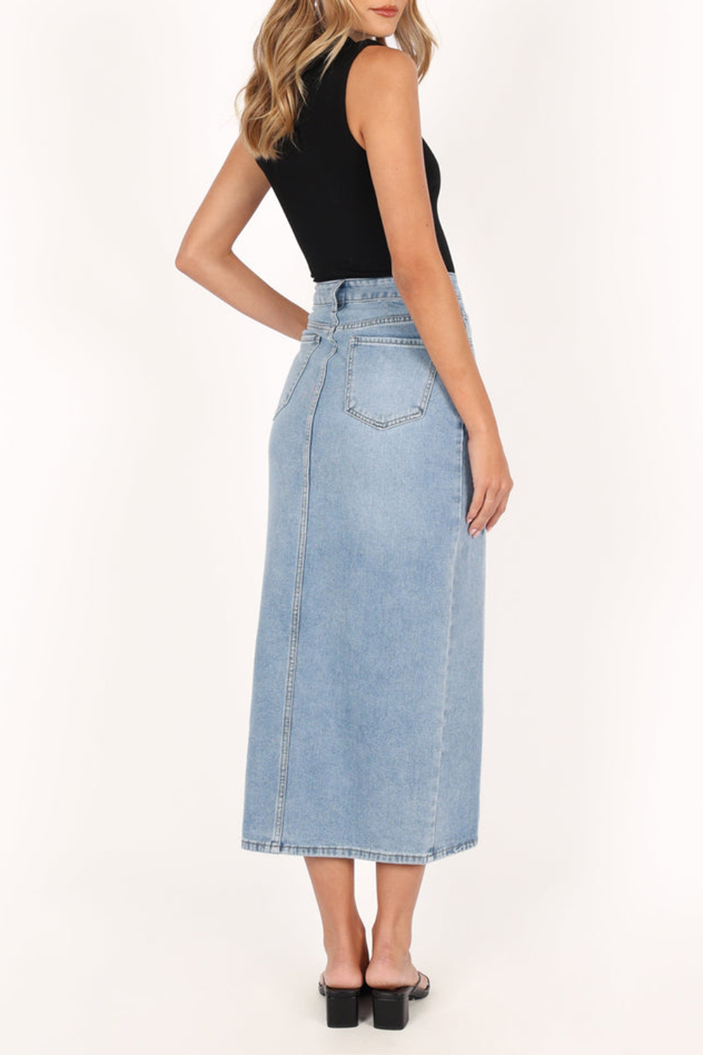 RELAXED MIDI A-LINE KNIT SKIRT