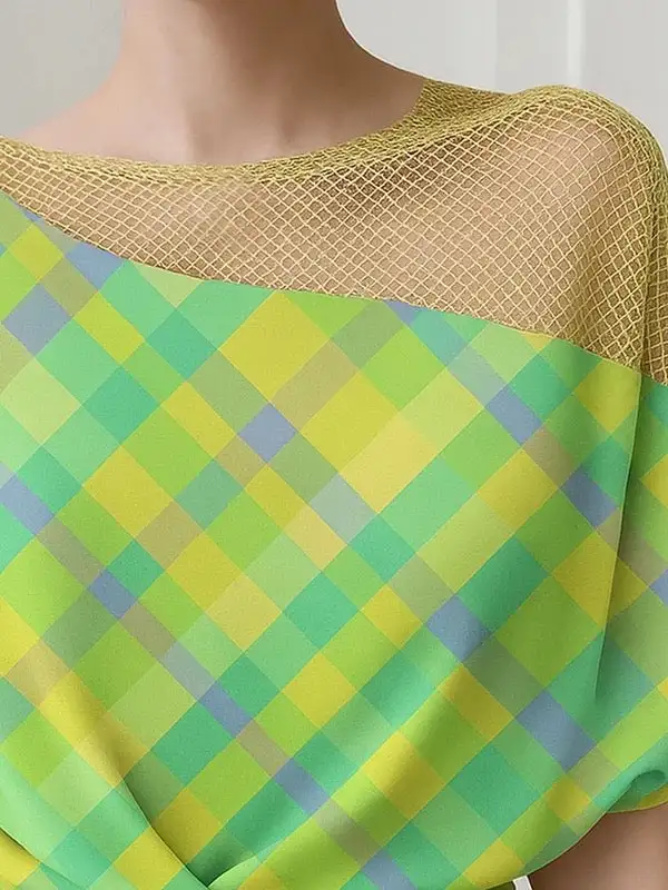 Half Sleeve High Low Contrast Knot Panel Detail Round Neck T-Shirt