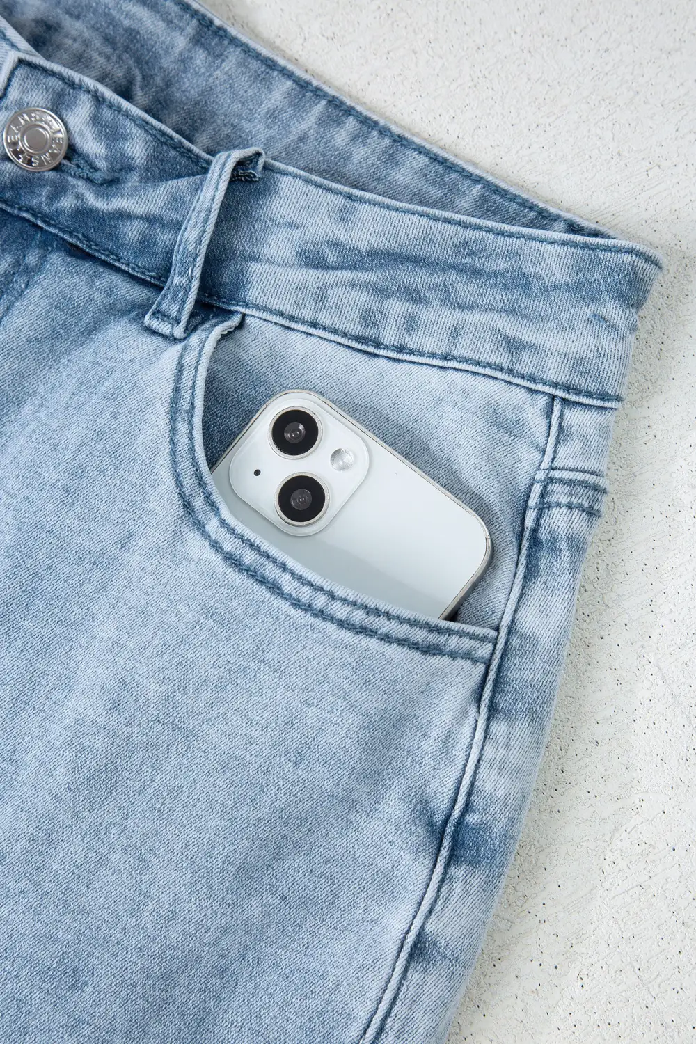 Versatile Straight Leg Denim Jeans