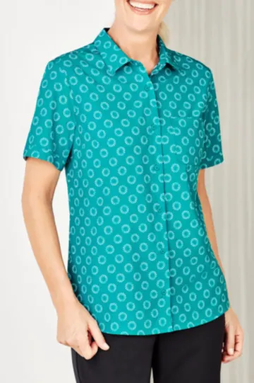 Women's Side Split Short Sleeve Shirt