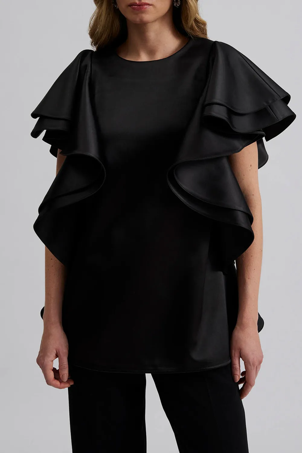 Ruffled Sleeveless Oversized Blouse