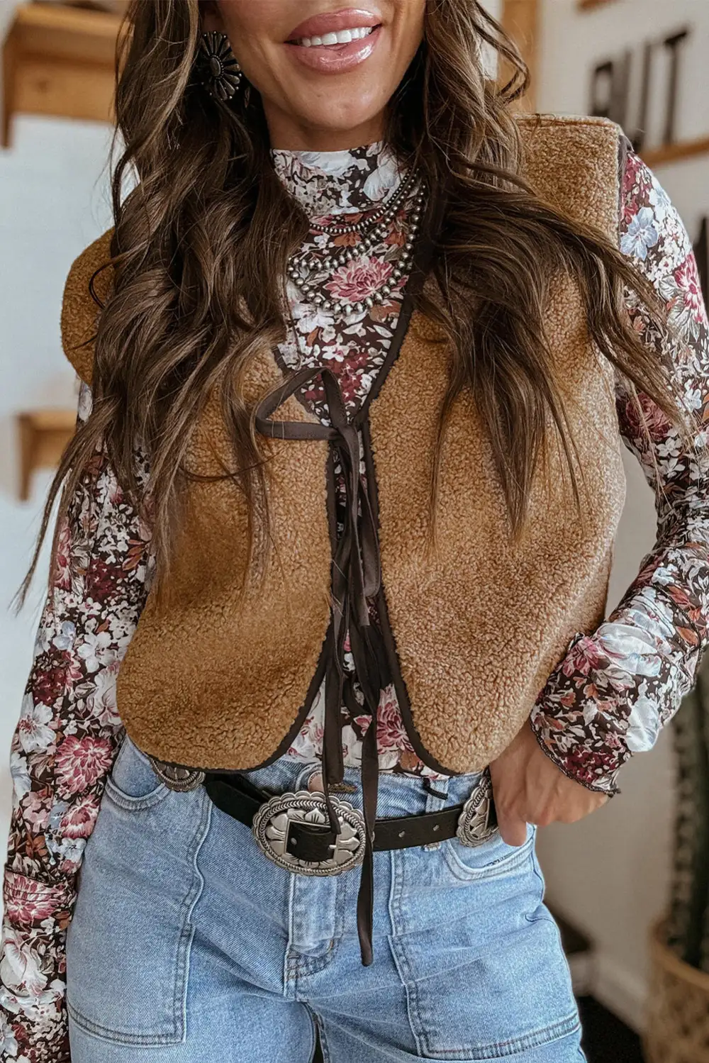 Contrast Trim Tie Front Sherpa Vest