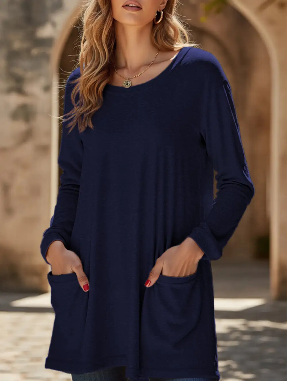 Round Neck Loose Pocket Tee