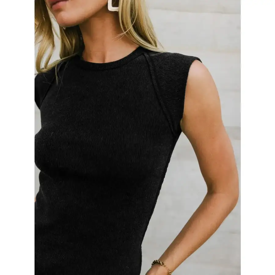 Simple Round Neck T-shirt