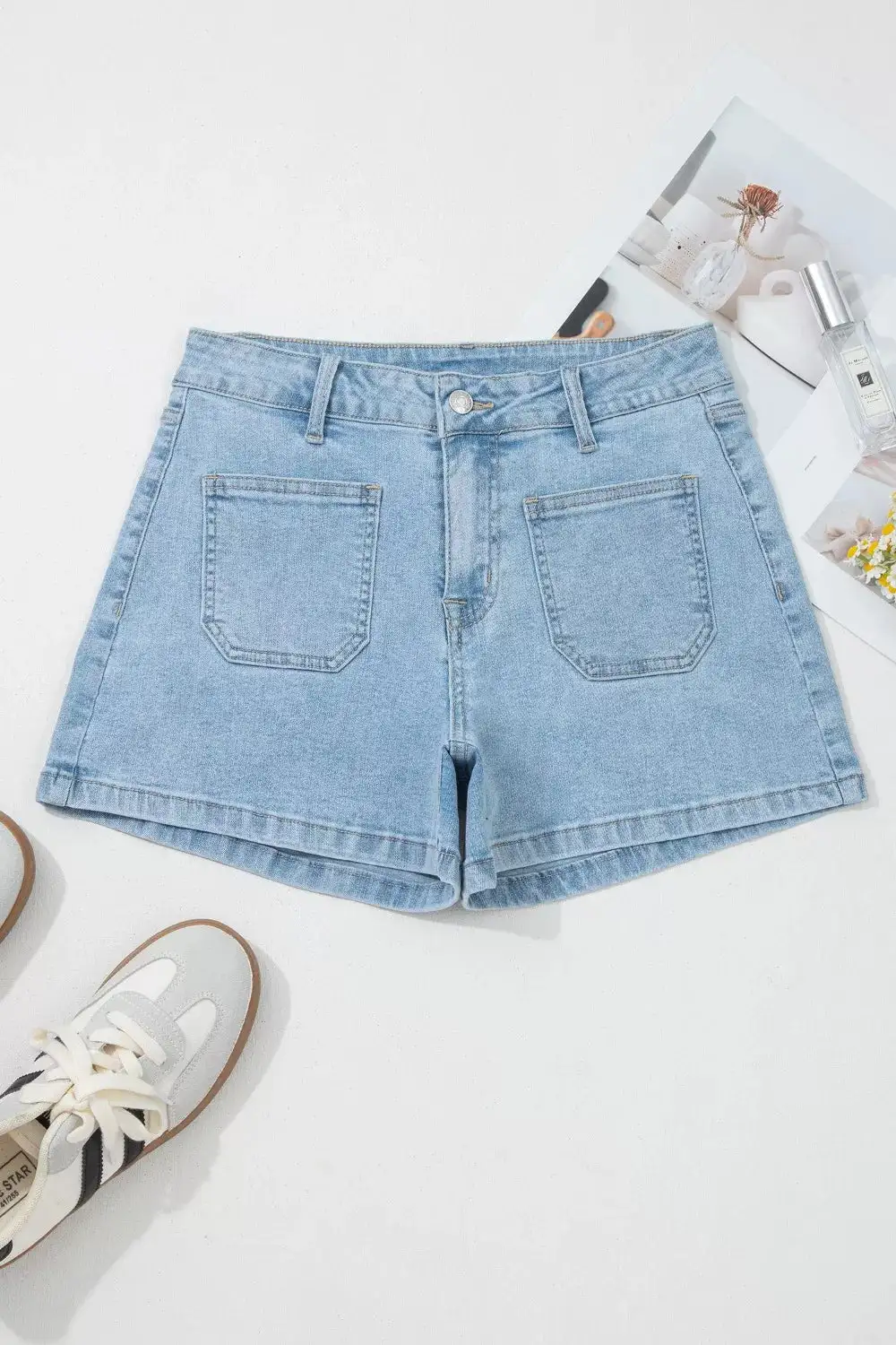 Casual High Rise Pocketed Denim Shorts