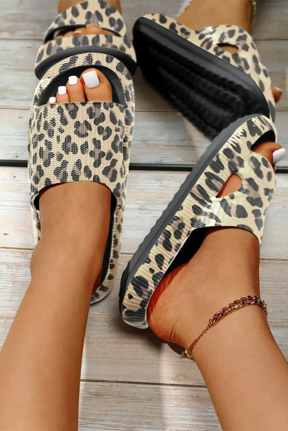 Leopard Print Thick Sole Slide Sandals