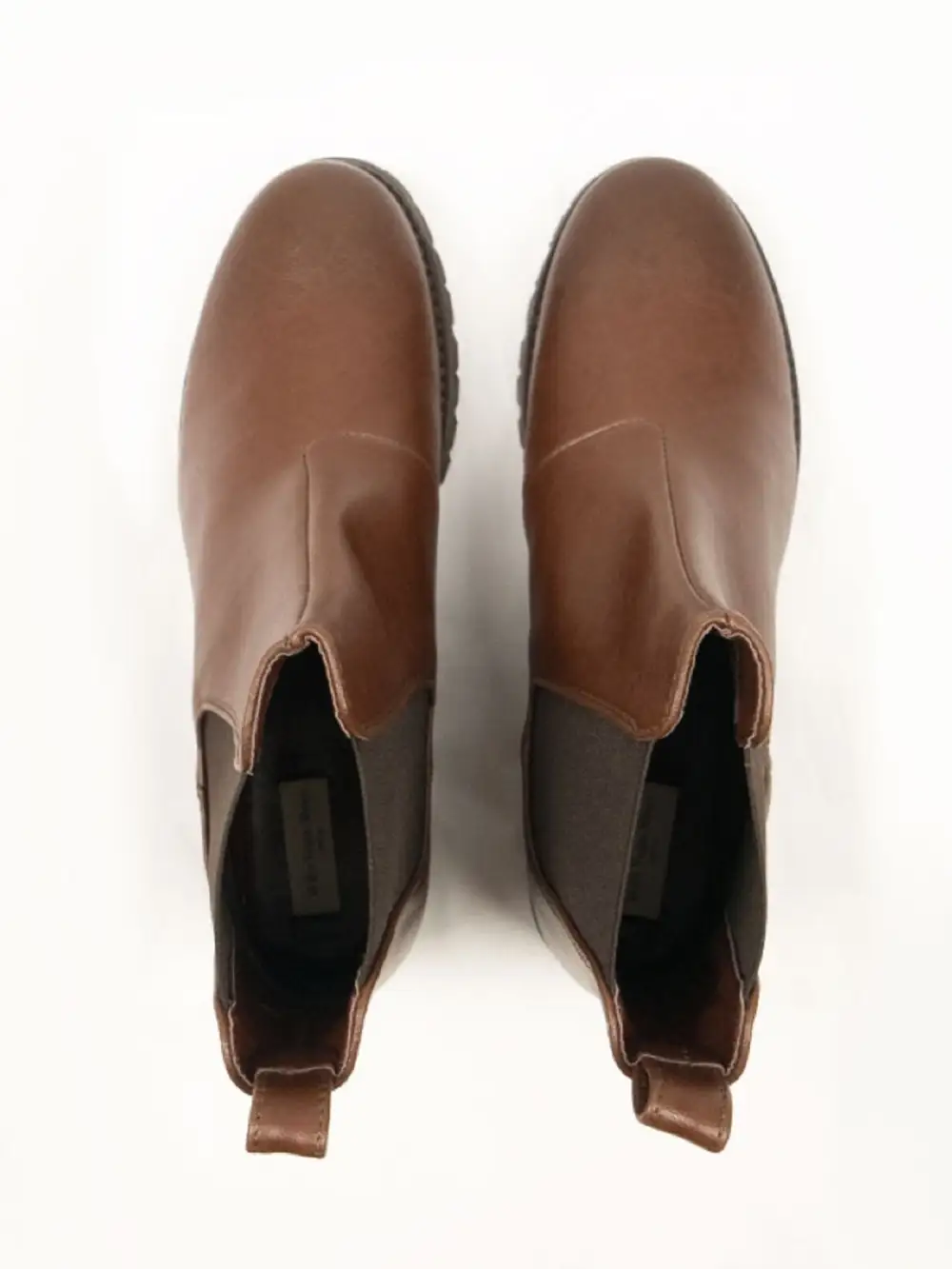 Women's Contemporary Casual Water Resistant Vegan Leather Chelsea Boots