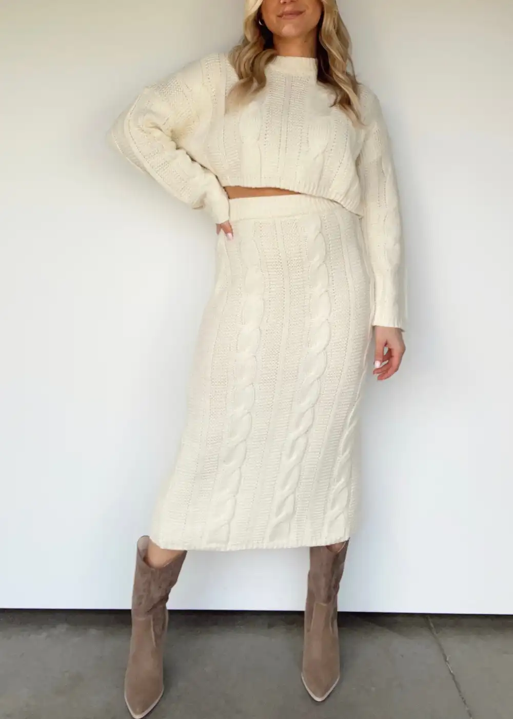 Knit Elastic Waist Slit Detail Skirt