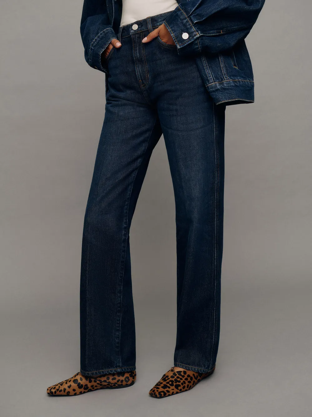 90s Inspired Mid Rise Straight Jeans