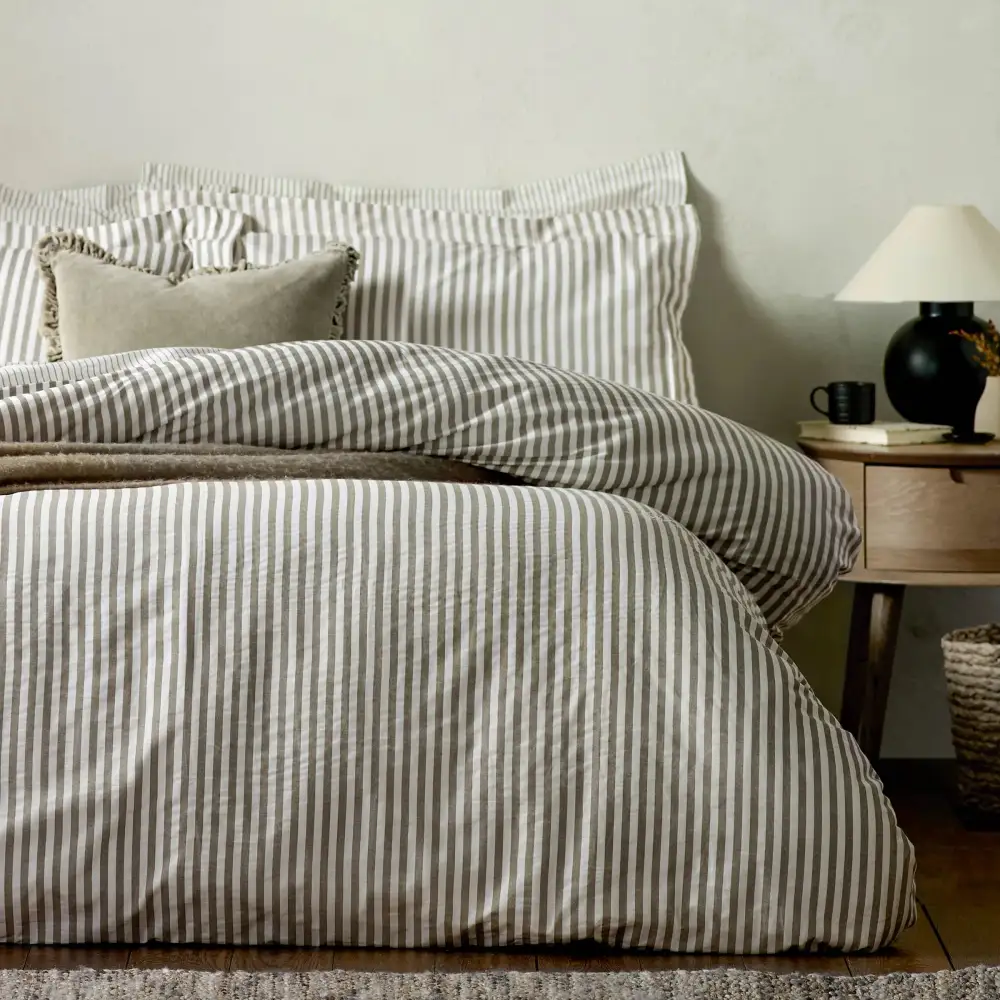 Tailored Bedroom Reversible Stripe Cotton Duvet Cover Set