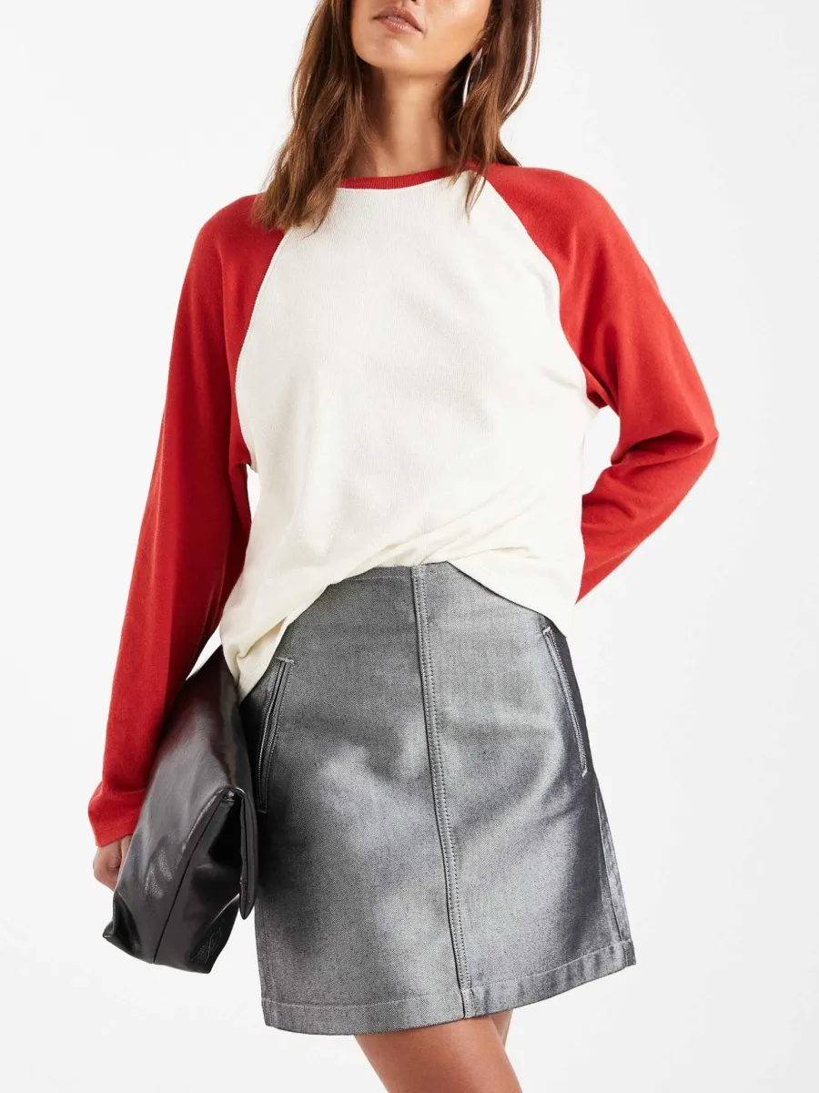 Contrast Color Raglan Long-Sleeve Top
