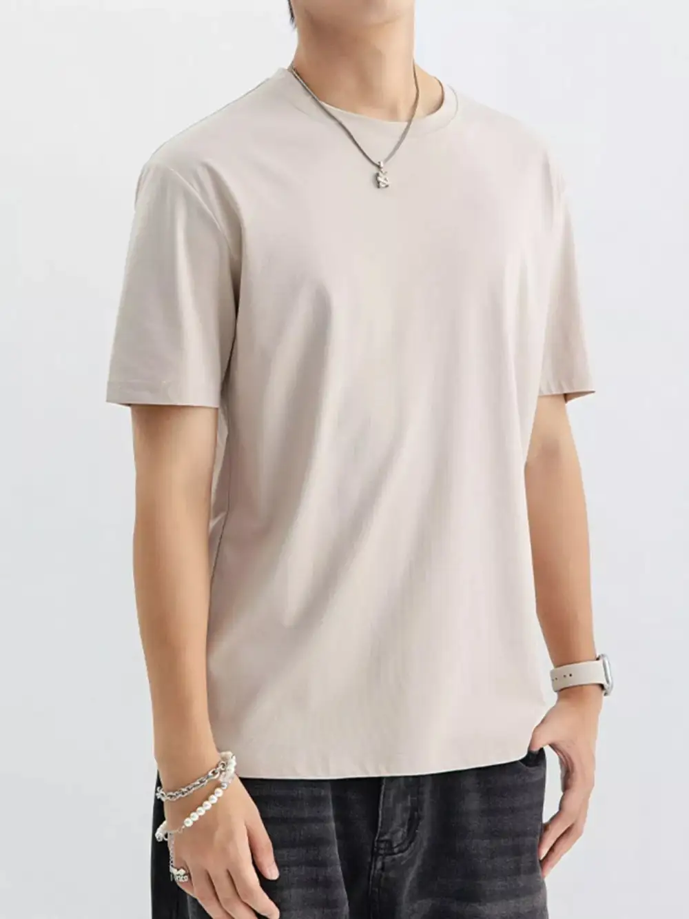 Modern Men's Casual T-shirt