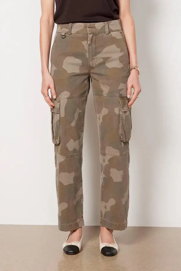 Camouflage High-Rise Cargo Pants