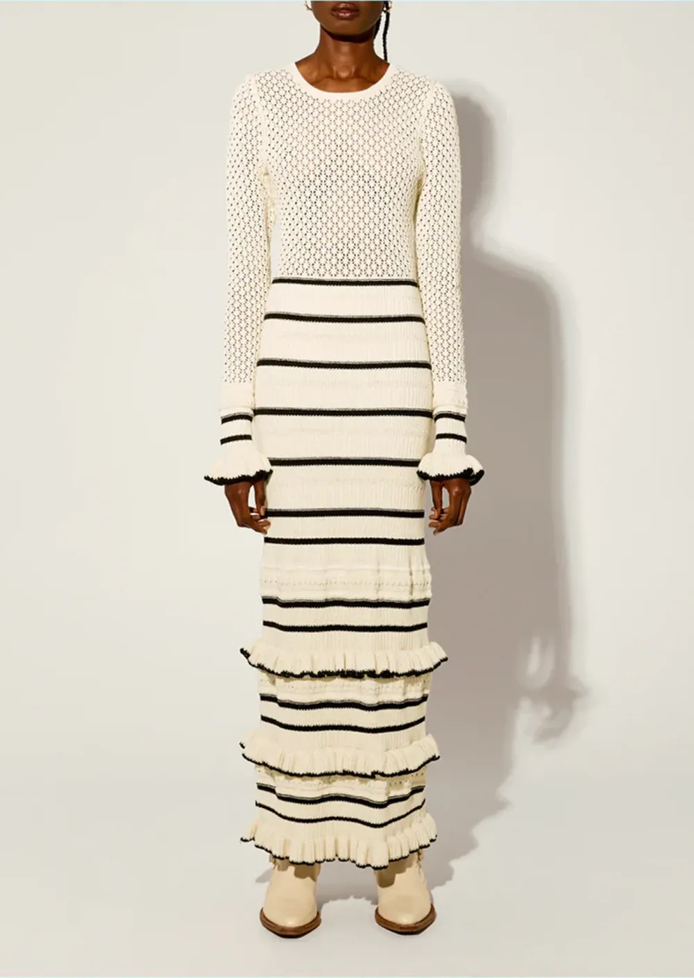 STRIPED ROUND NECK KNIT DRESS