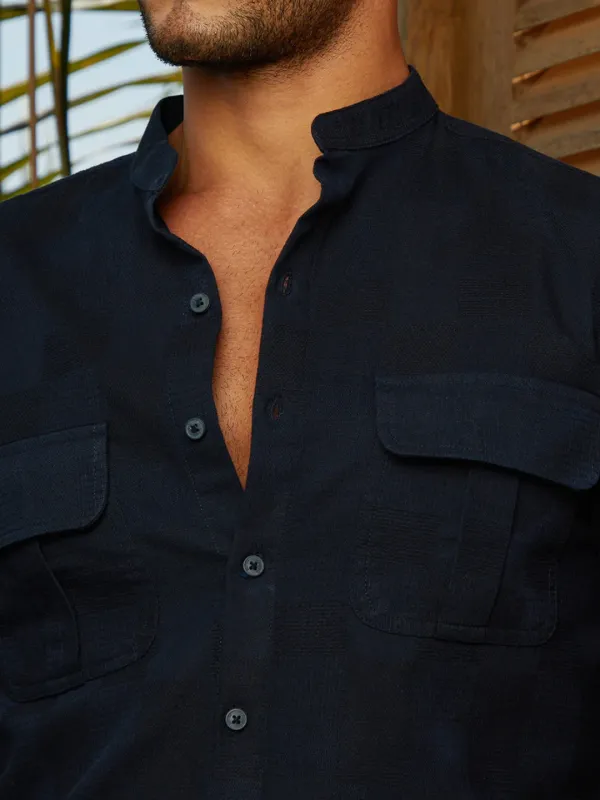 Solid Color Long Sleeve Pocketed Shirt