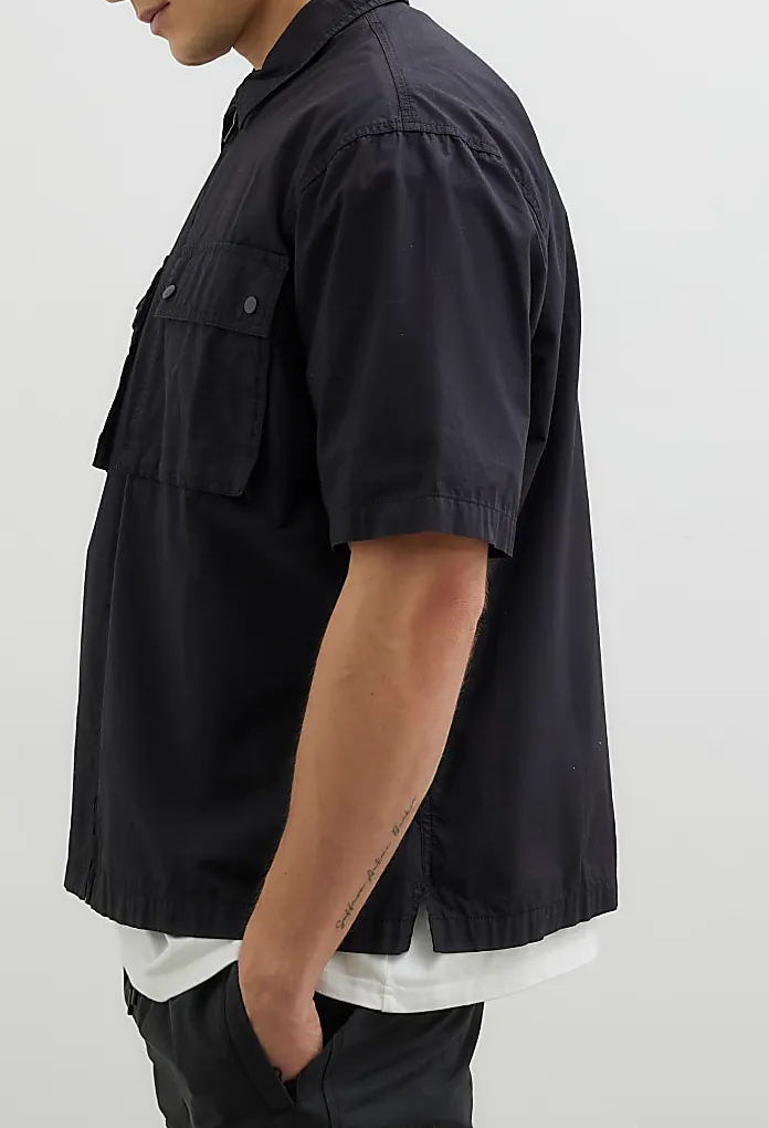 Men's Black Loose Fit Double Pocket Short Sleeve Zip-Up Shirt