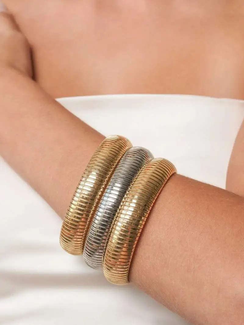 Open Ribbed Bracelet
