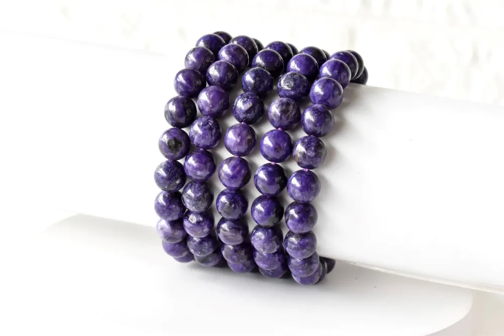Minimal Charm Bracelet Detail Purple