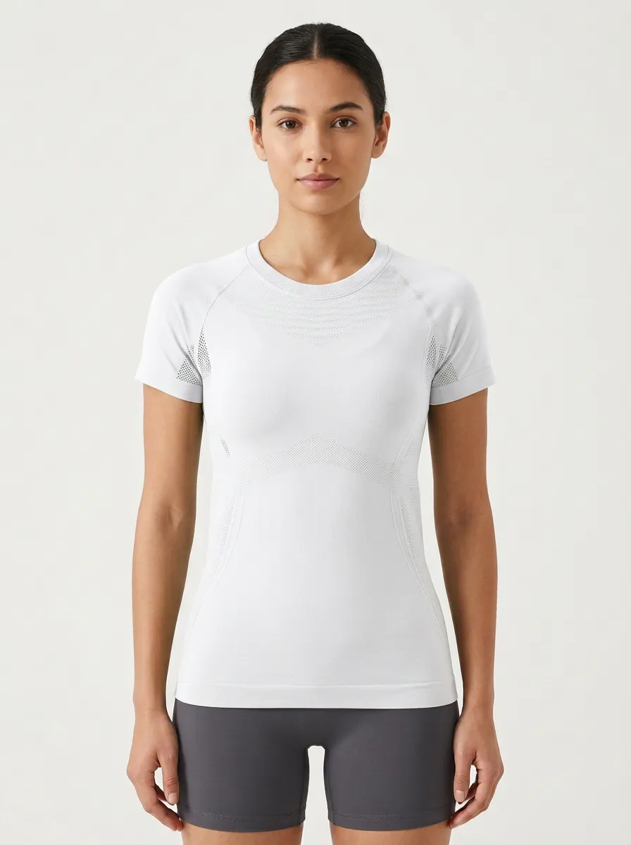 Women's Engineered-Knit Seamless Raglan Training T-Shirt