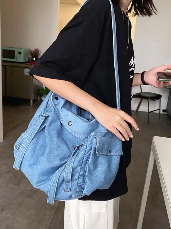 Everyday Vintage Crossbody Bag