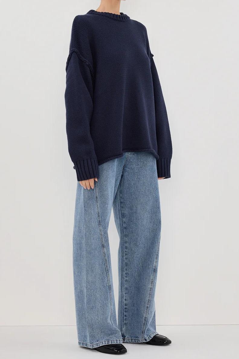 NAVY LONGLINE KNIT JUMPER