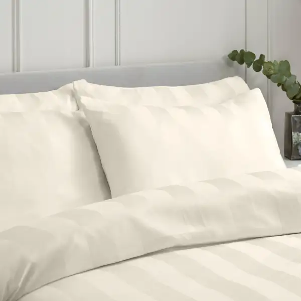 Modern Bedroom Stripe Satin Duvet Cover Set
