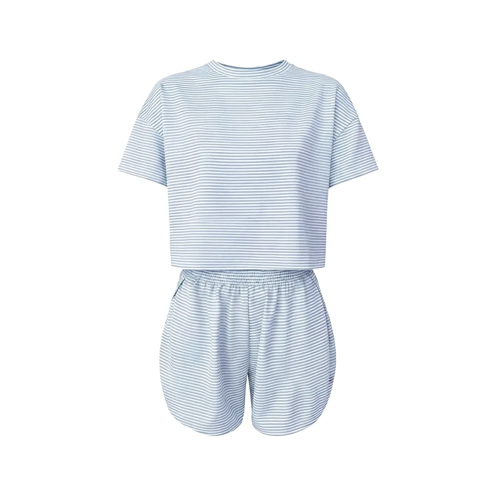 Women's Casual Round Neck T-shirt & Elastic Waist Shorts