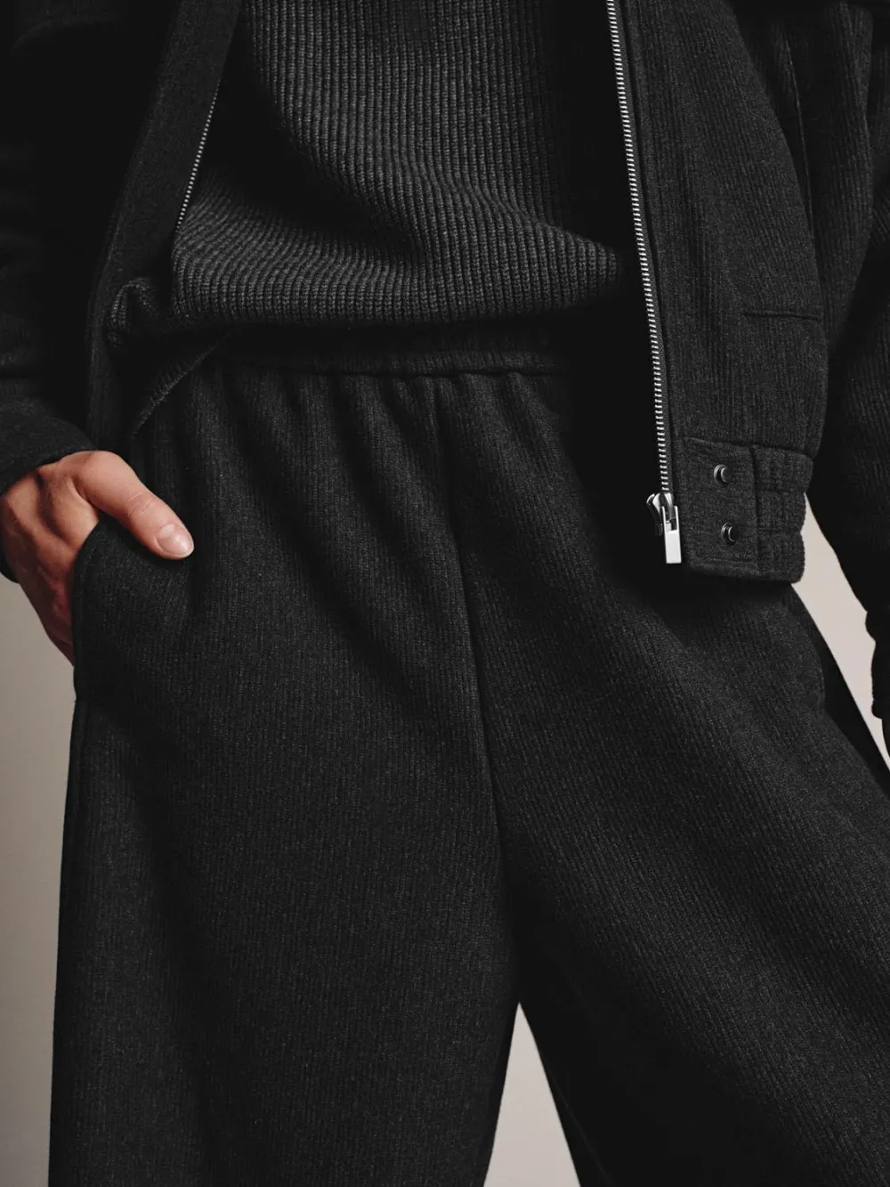 Ladies' Dark Grey Elastic Casual Straight-Leg Trousers