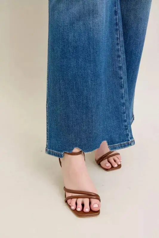 Everyday High Rise Distressed Wide Leg Jeans