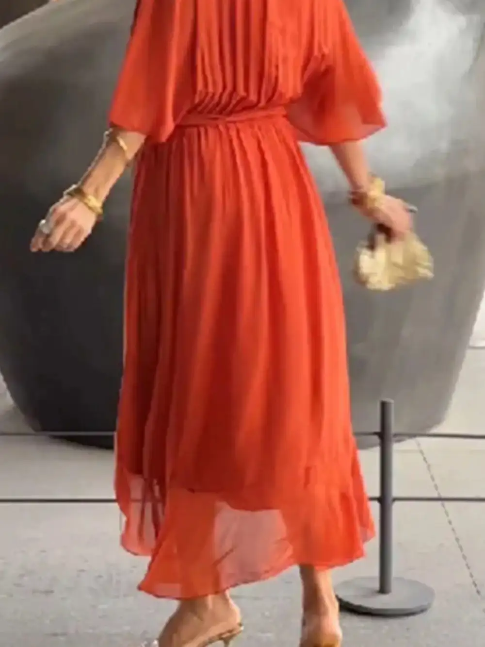 Easy Fit Midi Clean Line Dress
