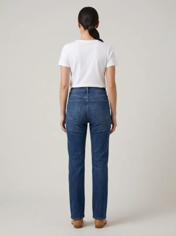 Casual-Essential High-Rise Straight-Leg Denim Jeans