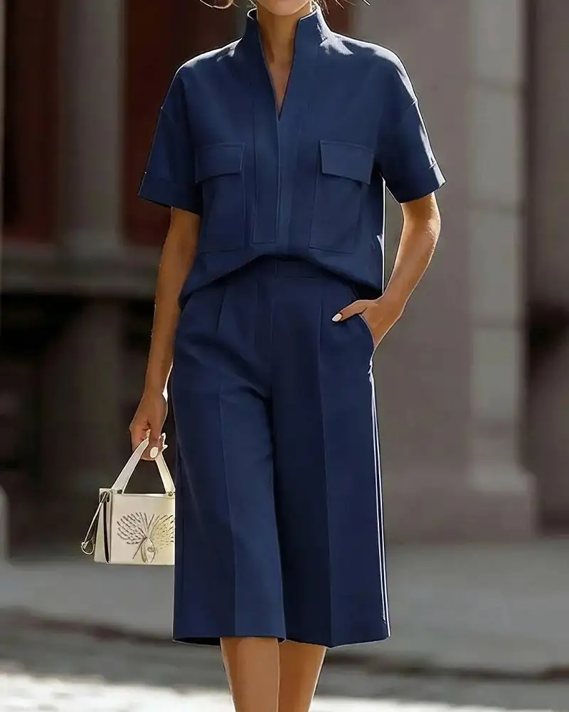 Short Sleeve Top and Cropped Pants Elegance Lounge Set