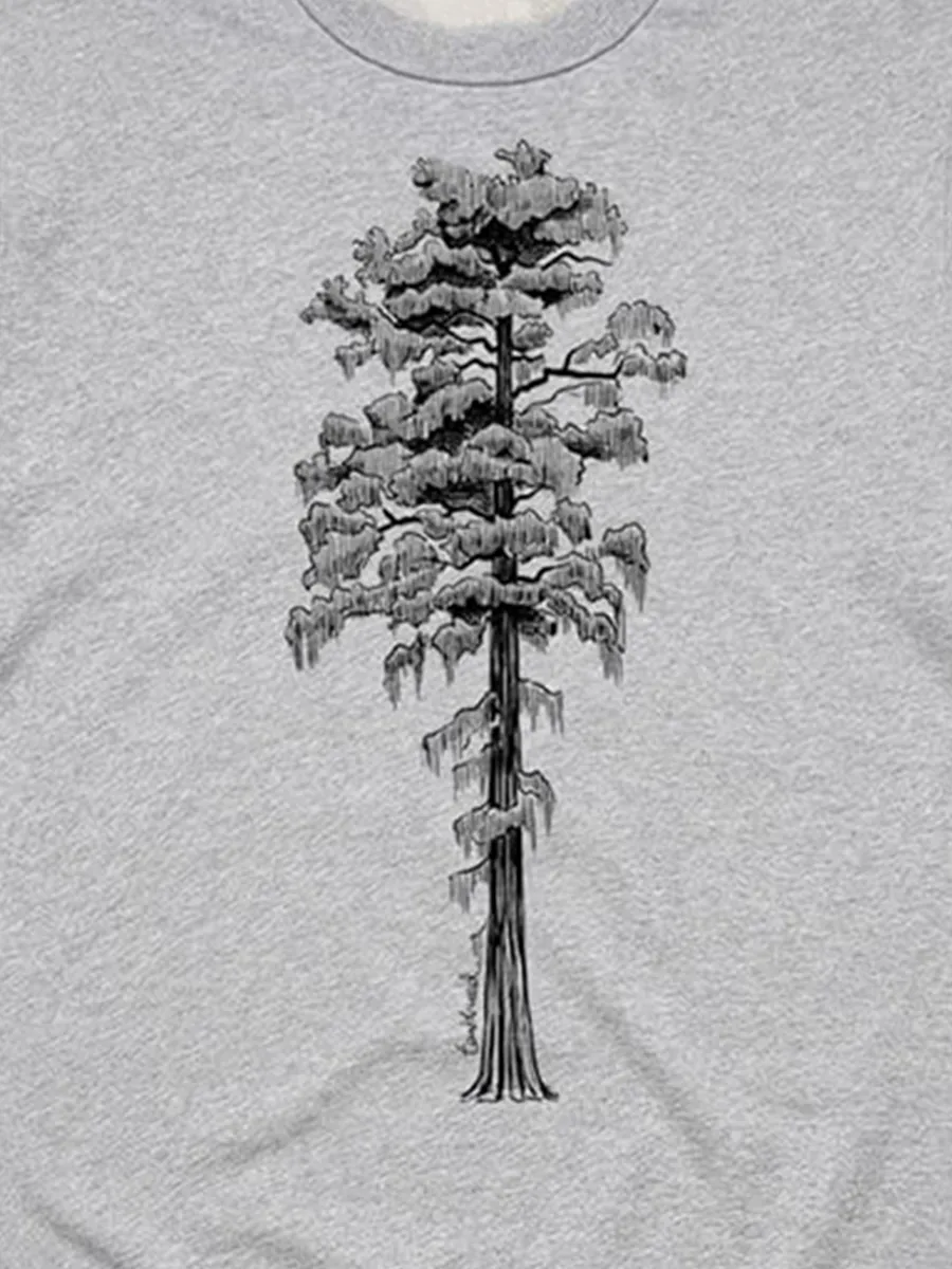 A versatile casual sports shirt with simple tree patterns