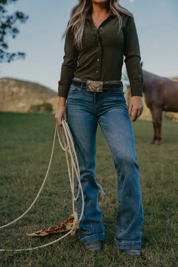 Women's Classic Slim Jeans