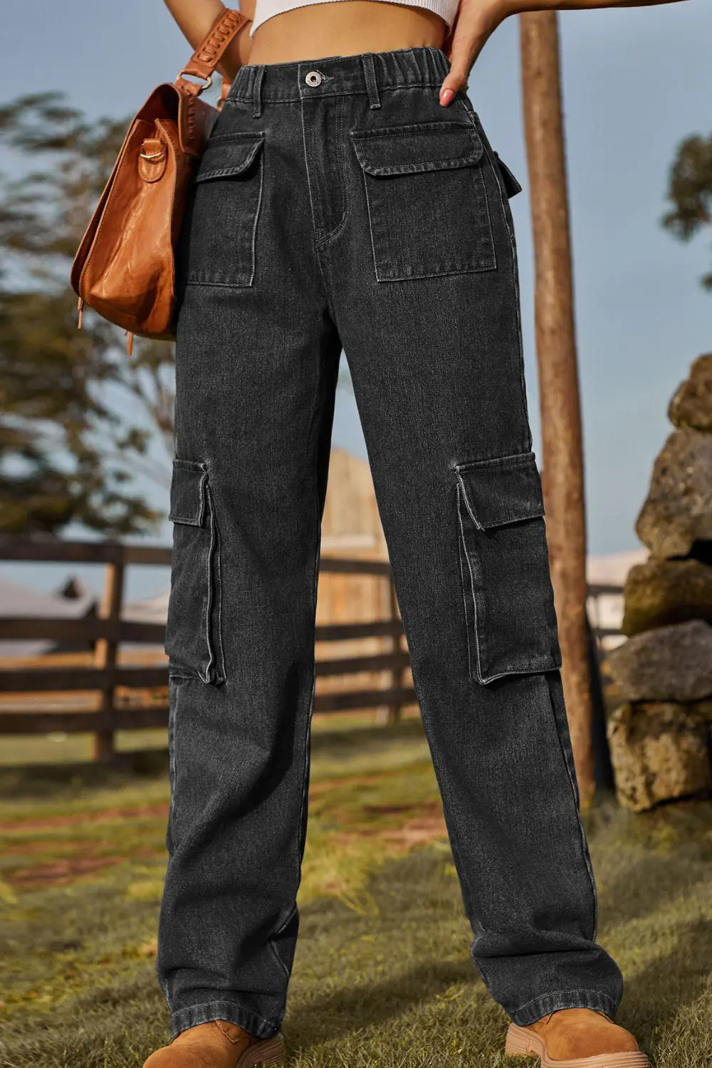 Loose Fit Long Pocket Detail Denim Jeans