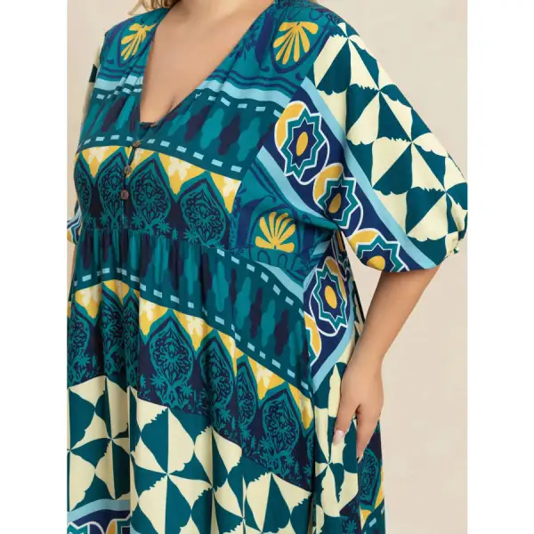 Plus Size Printed V-neck Half Sleeve Midi Dress
