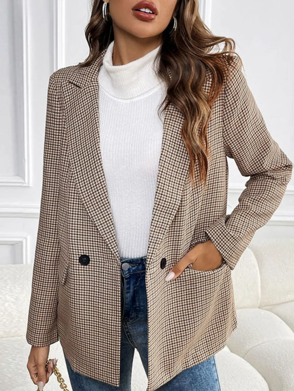 Lapel-Collar Long-Sleeve Plaid Blazer