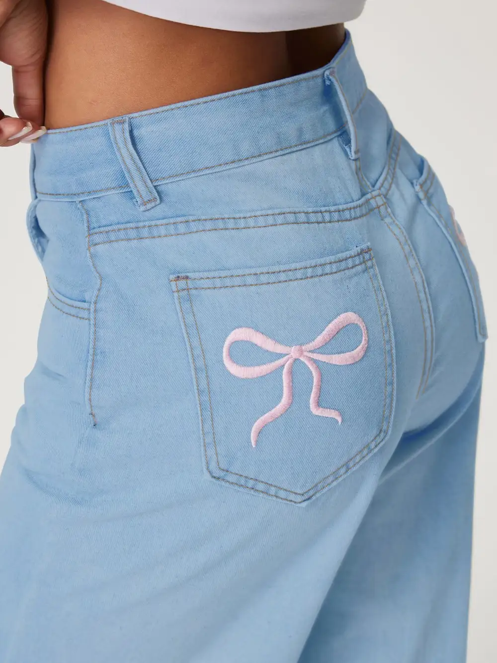 Sharp Wide Leg Embroidered Denim Jeans