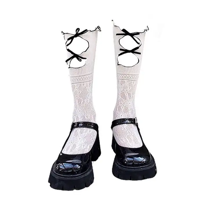 Romantic Ruffle Crew Socks