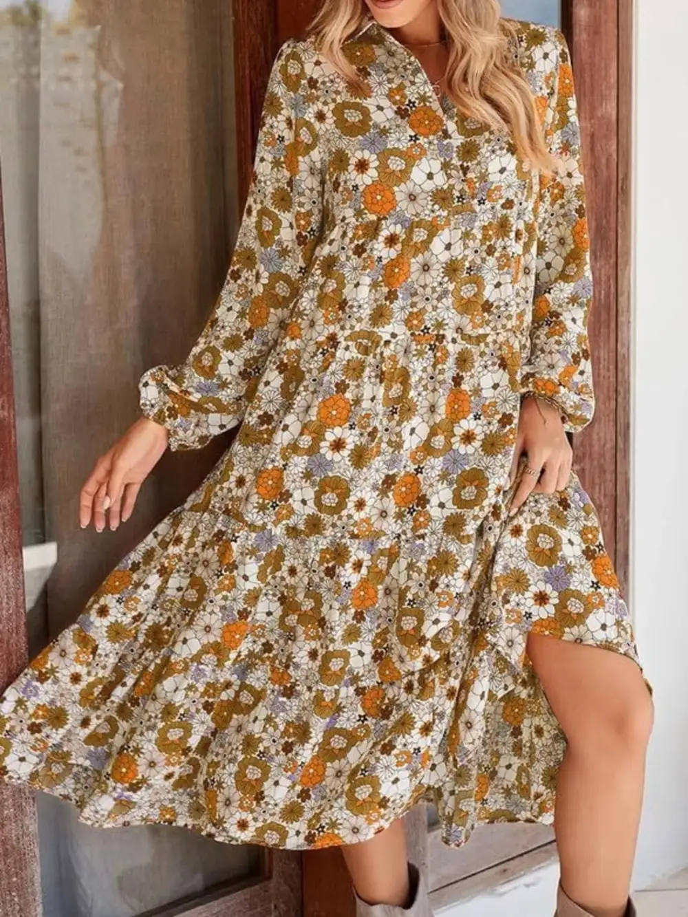 Textured Detail Floral Printed Midi Dress