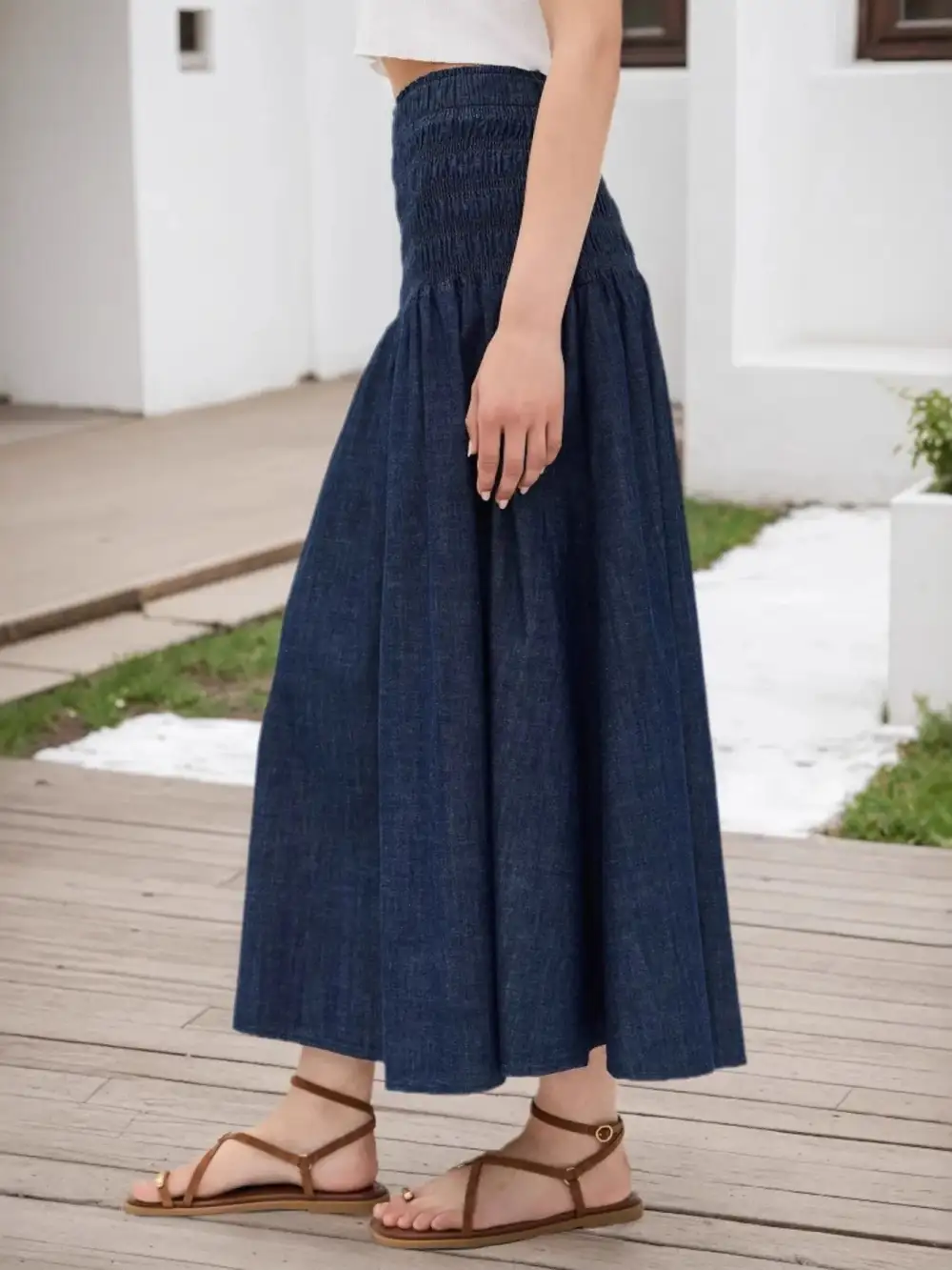 Fitted Smocked Elastic Skirt