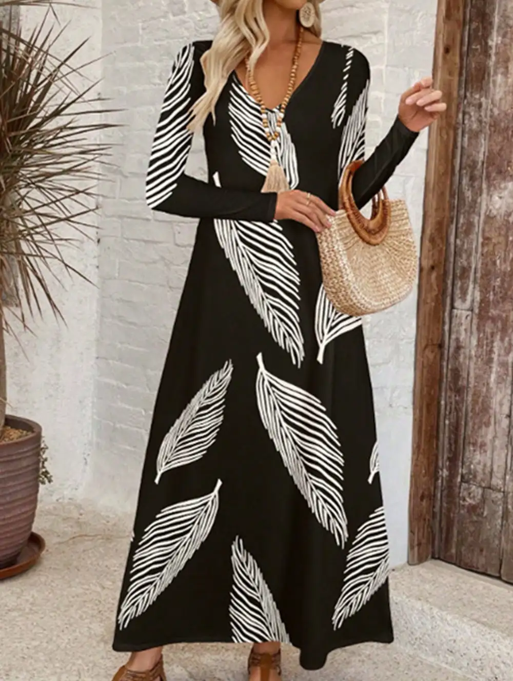 V-Neck Printed Long-Sleeved Maxi Dress